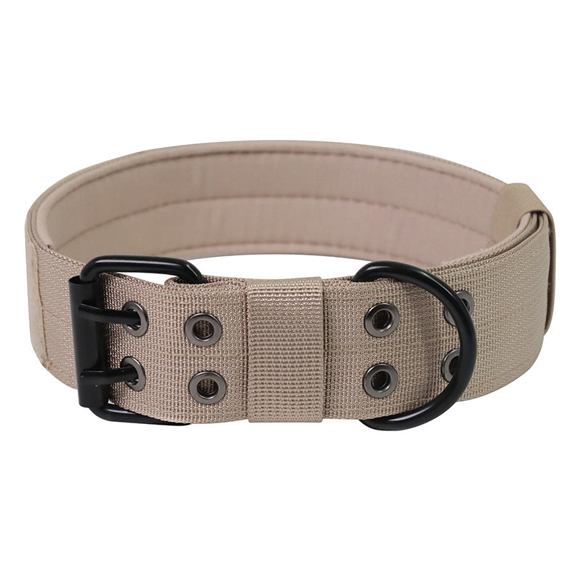 Collier militaire pour chien en coloris kaki